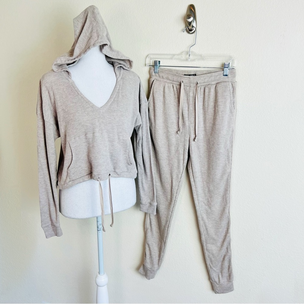 Fashion Nova Oatmeal Knit Hooded Long Sleeve & Jogger Lounge Tracksuit Set